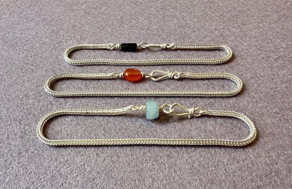 Armbänder